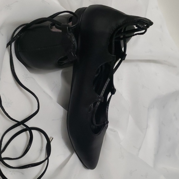 Shoes - Picture 3 of 3